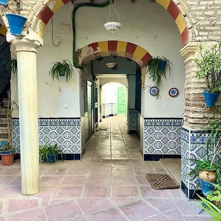 De Estilo Tradicional Cordobés En Plaza De La Corredera Apartamento *