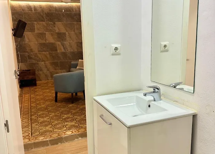 De Estilo Tradicional Cordobés En Plaza De La Corredera Apartamento