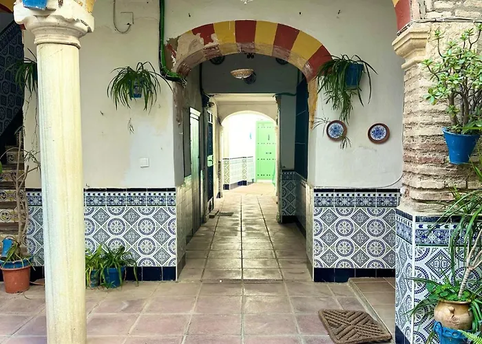 De Estilo Tradicional Cordobés En Plaza De La Corredera Apartamento *