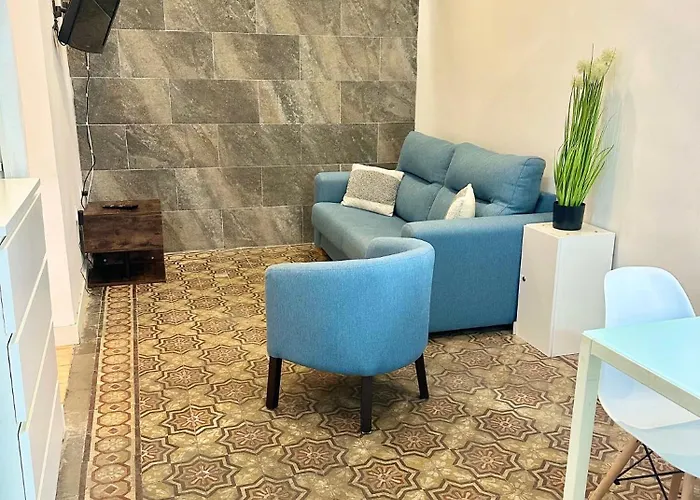 De Estilo Tradicional Cordobés En Plaza De La Corredera * Córdoba